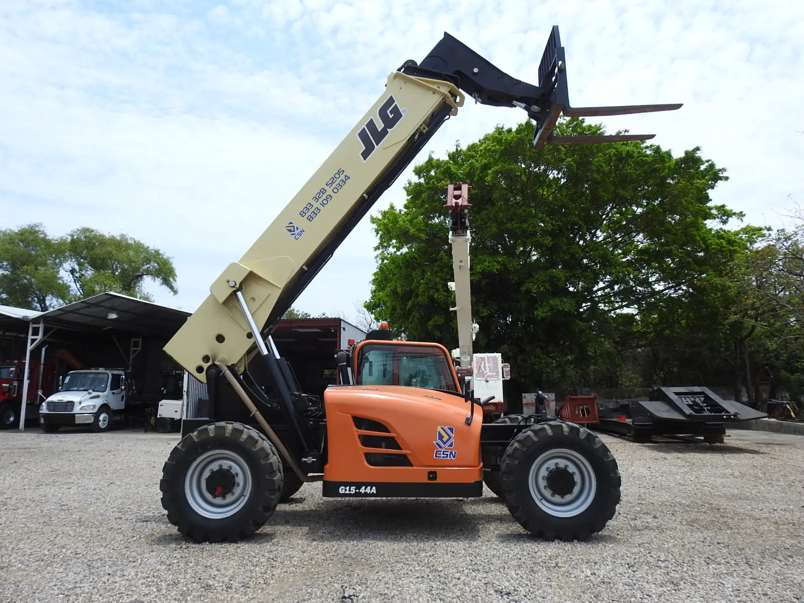 JLG G15-44A